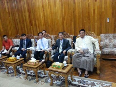 公司董事長與緬甸國家電力部長會談(圖1)